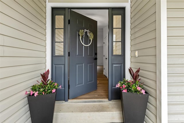 view of property entrance