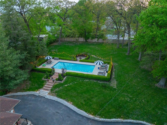 pool featuring a yard