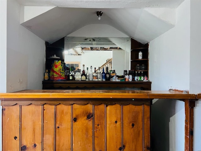 bar featuring a dry bar