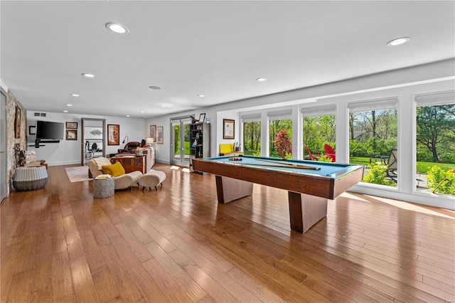rec room featuring billiards, wood-type flooring, recessed lighting, and visible vents