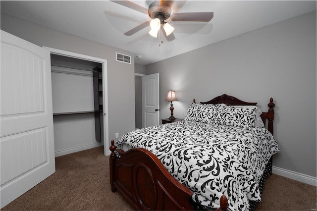 carpeted bedroom with baseboards, visible vents, a ceiling fan, and a closet