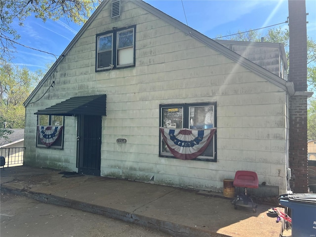 view of property exterior