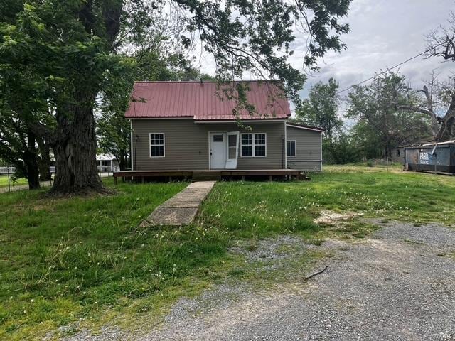 view of front of house with metal roof