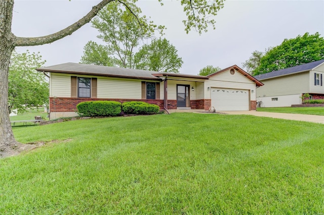 ranch-style house with an attached garage, a front lawn, brick siding, and driveway
