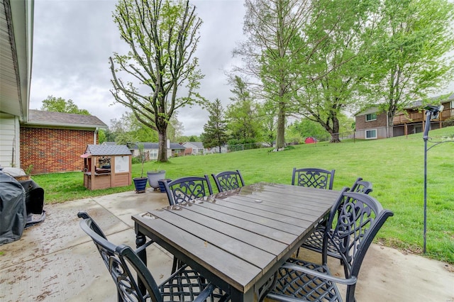 view of patio with outdoor dining area