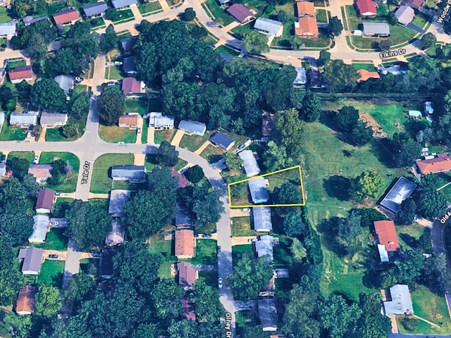 bird's eye view with a residential view