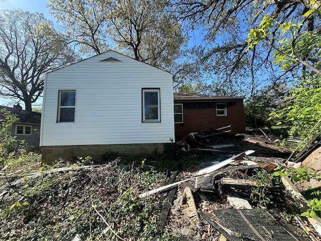 view of property exterior