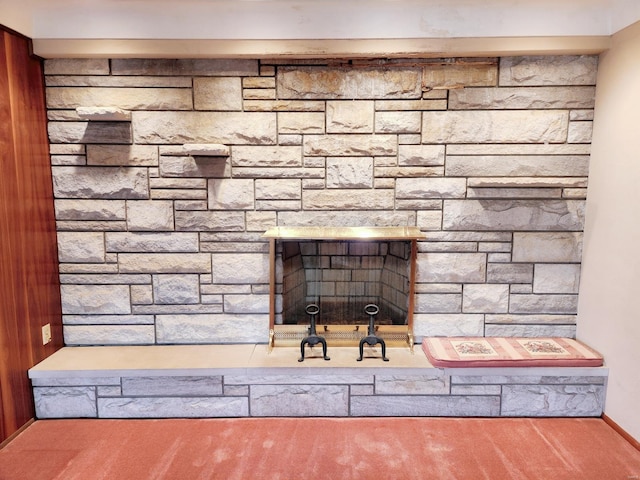 room details featuring a fireplace