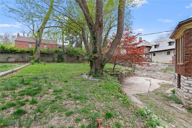 view of yard with fence