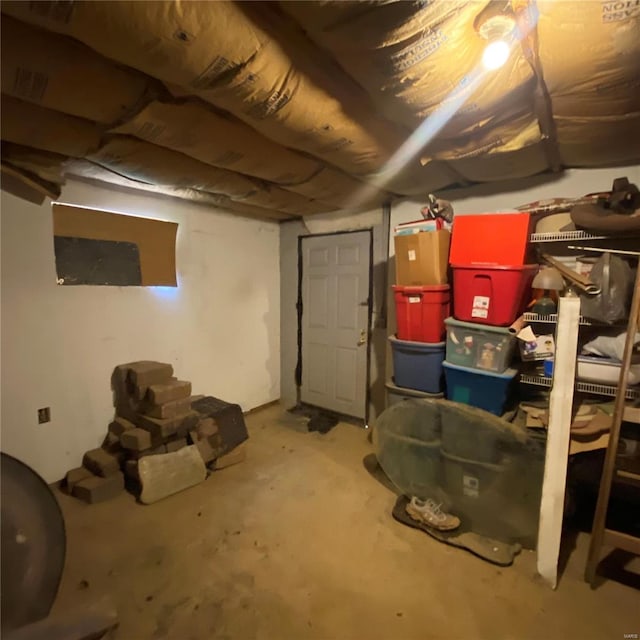 view of unfinished basement