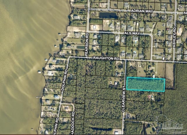968 Clearview St, Milton, FL 32583