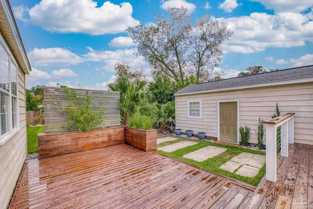 view of wooden deck