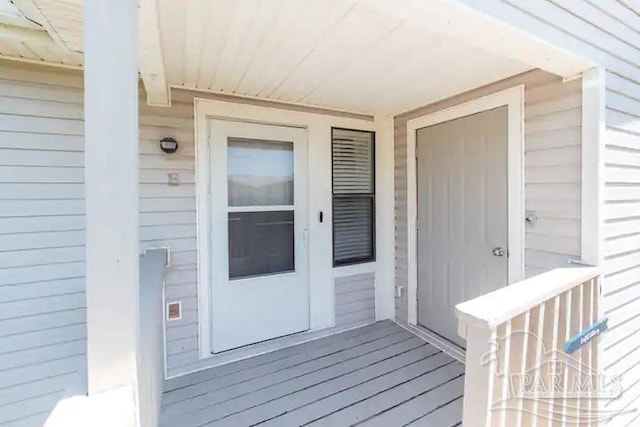 view of exterior entry