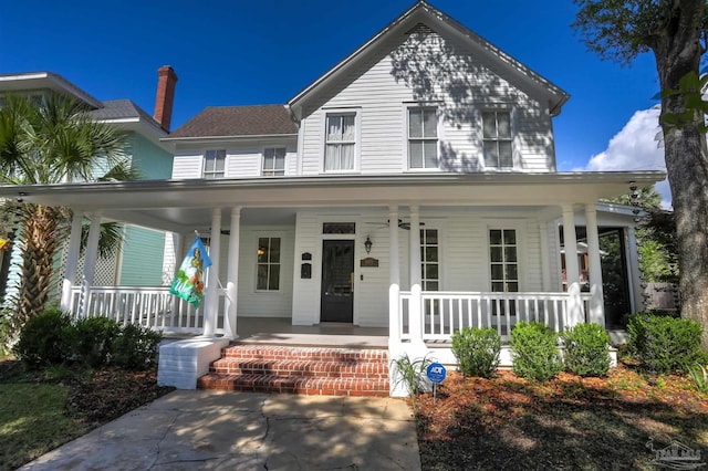 905 N Barcelona St, Pensacola, FL 32501 - view of front of property featuring covered porch