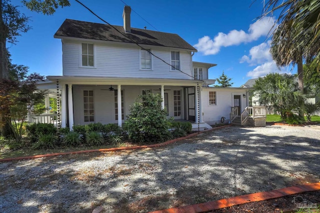 905 N Barcelona St, Pensacola, FL 32501 - view of front facade with a ceiling fan
