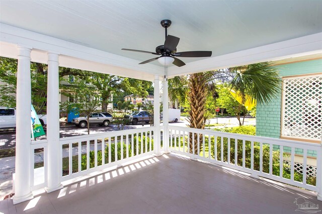 905 N Barcelona St, Pensacola, FL 32501 - view of patio / terrace featuring a porch and a ceiling fan