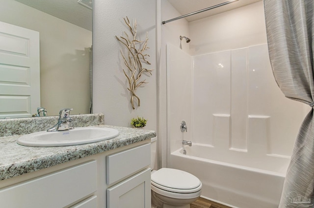 6340 Firefly Dr, Milton, FL 32583 - full bath featuring toilet, shower / bathtub combination with curtain, and vanity