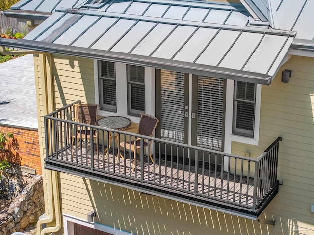 217 W Jackson St Unit 12, Pensacola, FL 32501 - view of wooden terrace