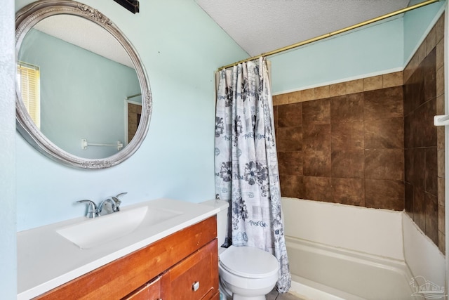 full bathroom with a textured ceiling, vanity, toilet, and shower / bath combo