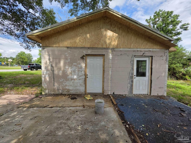 420 Forrest St, Cantonment, FL 32533 - view of garage