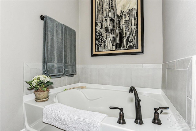 3160 Mountain Laurel Trl, Cantonment, FL 32533 - full bathroom with a garden tub