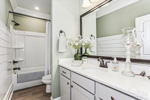 3160 Mountain Laurel Trl, Cantonment, FL 32533 - bathroom with ornamental molding, vanity, shower / tub combo, wood finished floors, and recessed lighting