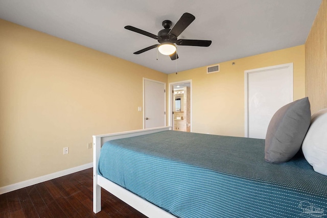 bedroom featuring dark wood-type flooring and ceiling fan