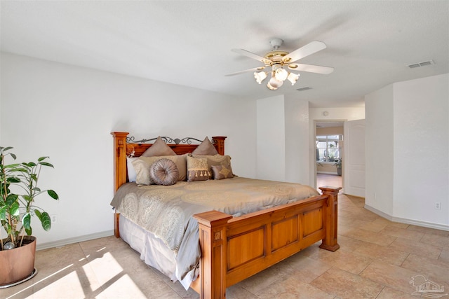 bedroom featuring ceiling fan