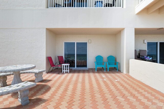 999 Ft Pickens Rd Unit 108, Pensacola Beach, FL 32561 - view of patio / terrace