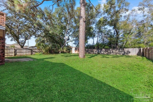 931 Pocahontas Dr, Ft Walton Beach, FL 32547 - view of yard