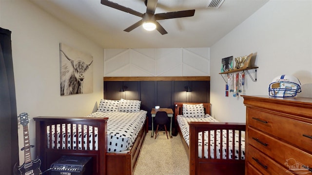 bedroom featuring ceiling fan