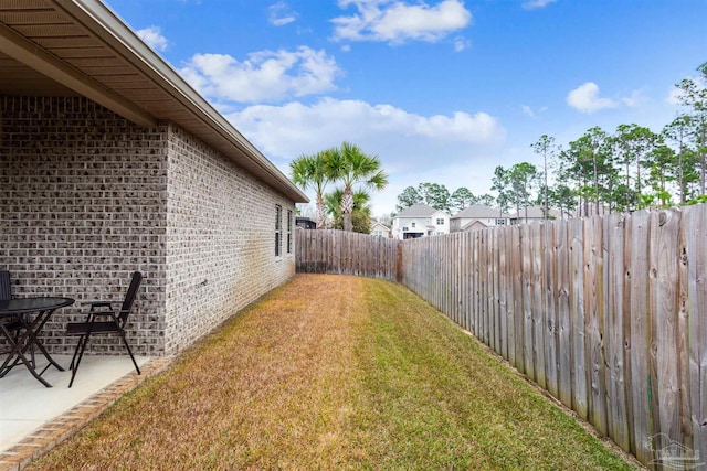 view of yard with a patio