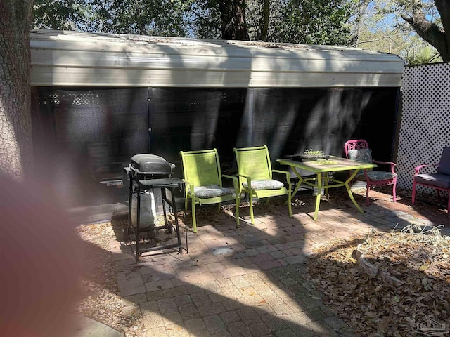 8714 Figland Ave, Pensacola, FL 32534 - view of patio / terrace