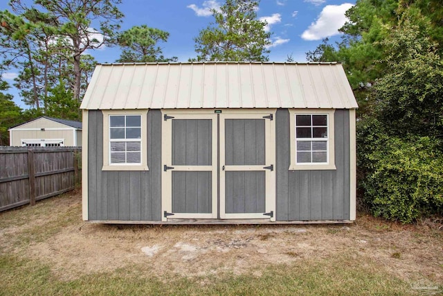 view of outbuilding