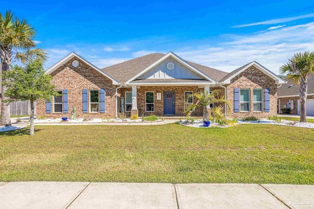 view of front of property with a front lawn