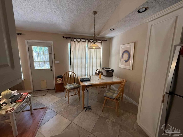 1640 Steven Dr, Gulf Breeze, FL 32563 - dining area with a textured ceiling