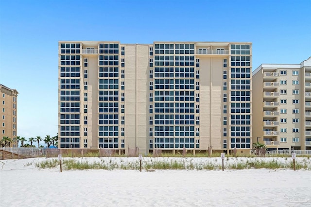 1007 W Beach Blvd Unit 53, Gulf Shores, AL 36542 - view of apartment building / complex