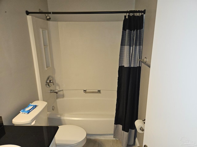 2201 Scenic Hwy Unit E-7, Pensacola, FL 32503 - full bath featuring toilet and shower / bath combo
