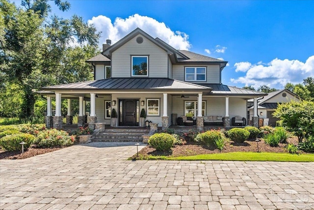 view of front of home featuring covered porch