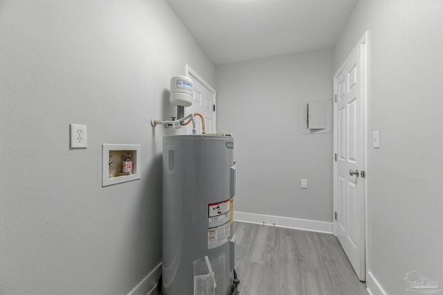 6257 Mohawk Trl, Milton, FL 32583 - utilities featuring electric water heater