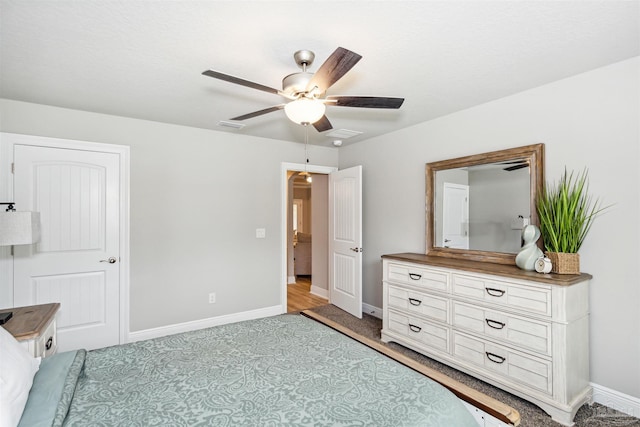 bedroom featuring ceiling fan