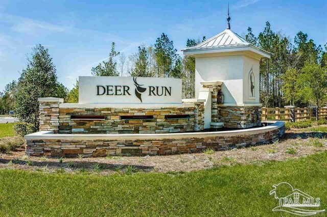 3594 Whitetail Ln, Pensacola, FL 32526 - view of community sign