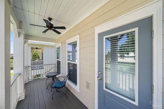 1121 W Romana St, Pensacola, FL 32502 - wooden porch featuring a ceiling fan
