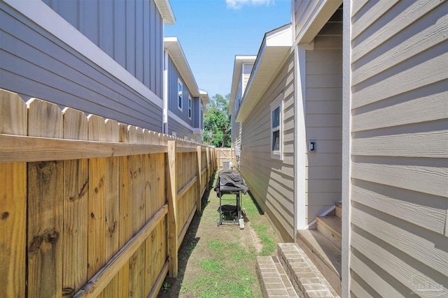 1121 W Romana St, Pensacola, FL 32502 - view of yard