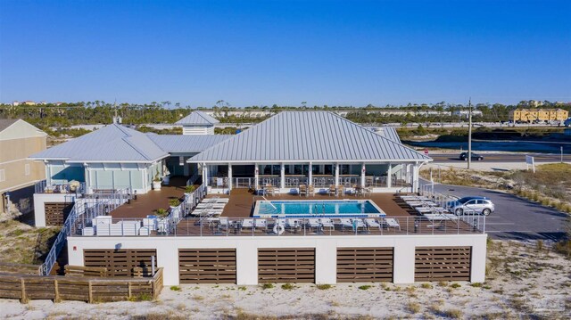 view of swimming pool