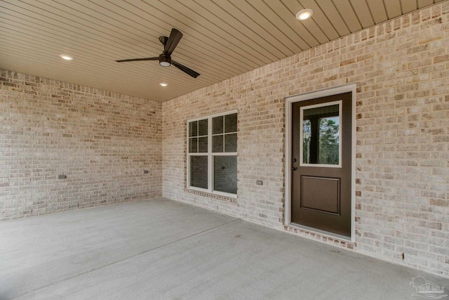 view of patio featuring a ceiling fan