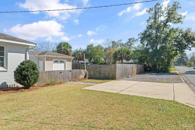 view of yard with a fenced front yard