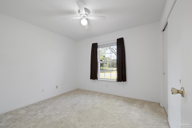 5362 Barbarosa Rd, Gulf Breeze, FL 32563 - spare room with light carpet and a ceiling fan