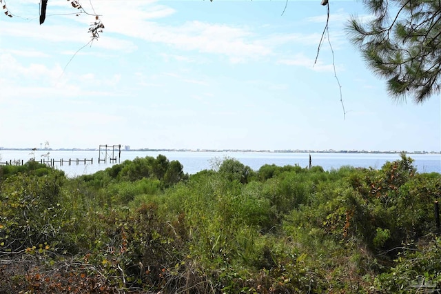 1726 Villa Vizcaya Dr, Navarre FL, 32566 land for sale