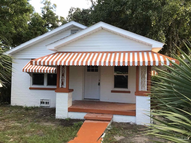 view of front facade with a porch